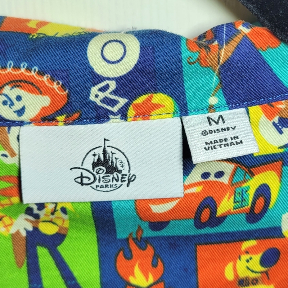 Disney Pixar Men's Button Up - Picture 4 of 5
